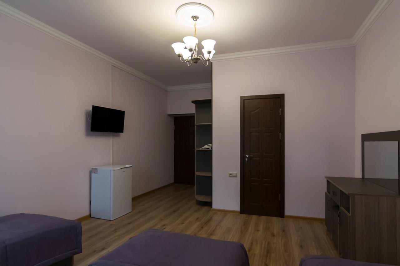 Afa Hotel & Guest House Jerevan Eksteriør bilde